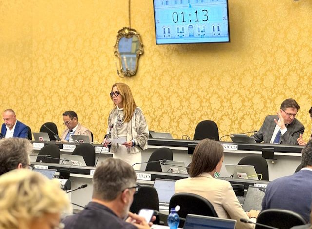 Bullismo e cyberbullismo Chiorino