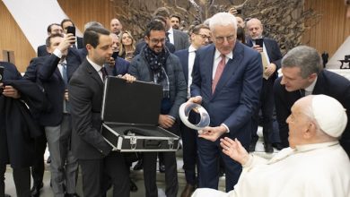 Pininfarina Orbis Papa Francesco