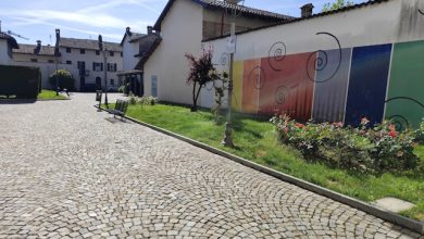 2 giugno piazzetta Möckmhül